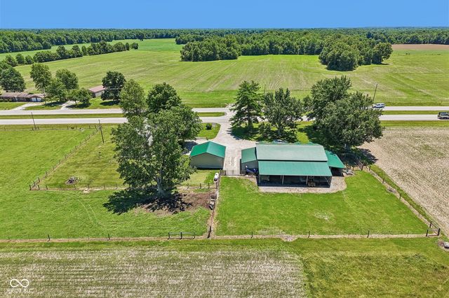 4339 E Us Highway 40, Brazil, IN 47834