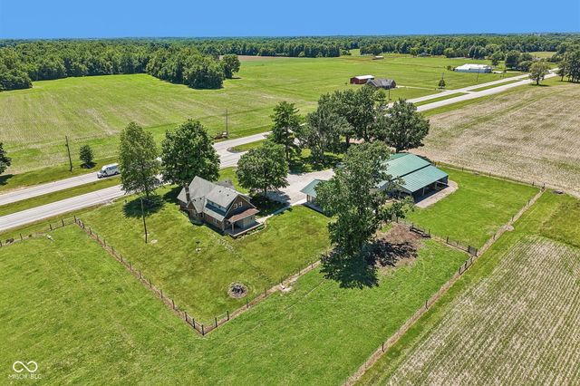 4339 E Us Highway 40, Brazil, IN 47834