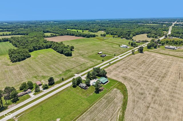 4339 E Us Highway 40, Brazil, IN 47834