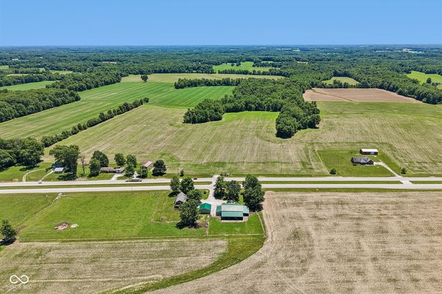 4339 E Us Highway 40, Brazil, IN 47834