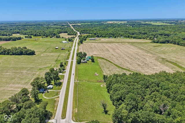 4339 E Us Highway 40, Brazil, IN 47834