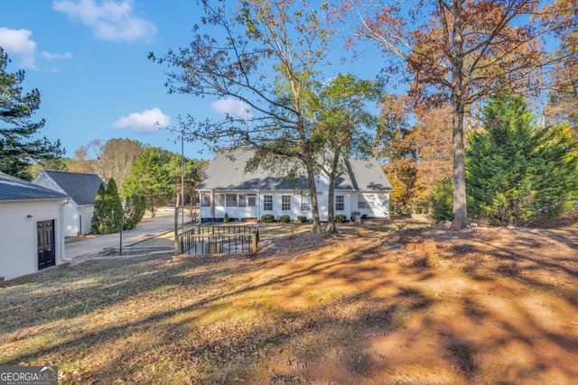 523 Barhams Ridge Drive, Mcdonough, GA 30252