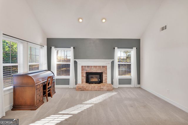 523 Barhams Ridge Drive, Mcdonough, GA 30252