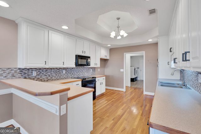 523 Barhams Ridge Drive, Mcdonough, GA 30252