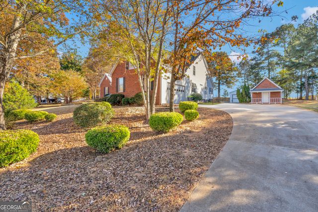 523 Barhams Ridge Drive, Mcdonough, GA 30252