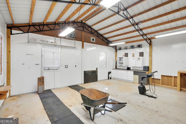 523 Barhams Ridge Drive, Mcdonough, GA 30252