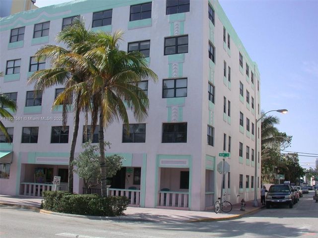 1390 Ocean Dr 407, Miami Beach, FL 33139