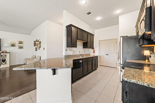 108 Hunters Hill Drive, Duson, LA 70529