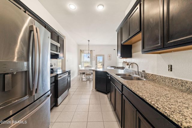 108 Hunters Hill Drive, Duson, LA 70529