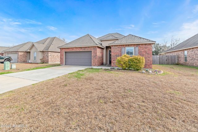 108 Hunters Hill Drive, Duson, LA 70529