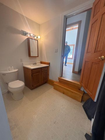 64 Hillside Road, Warren, VT 05674