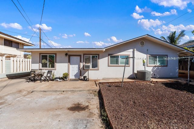 190 Eleu Pl, Kihei, HI 96753