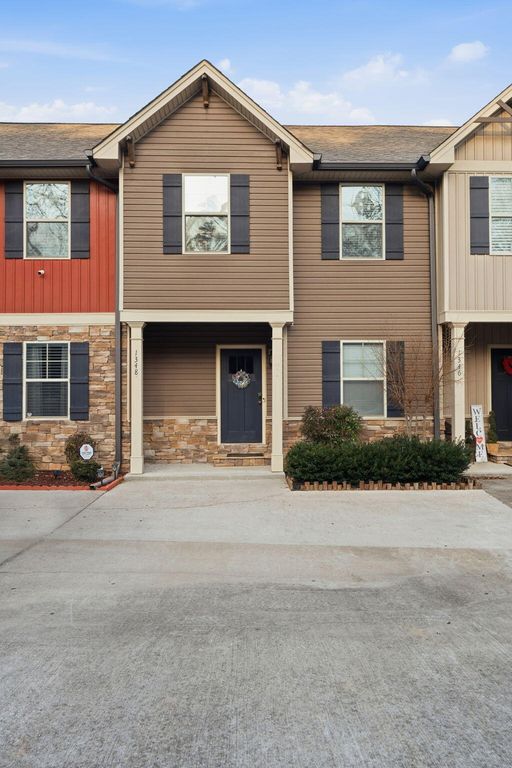 1348 Weeks Drive NE, Cleveland, TN 37312