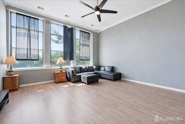 434 Lawrence Street 18, Perth Amboy, NJ 08861