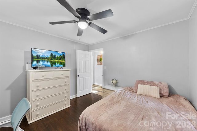 652 Dallas Spencer Mountain Road, Dallas, NC 28034