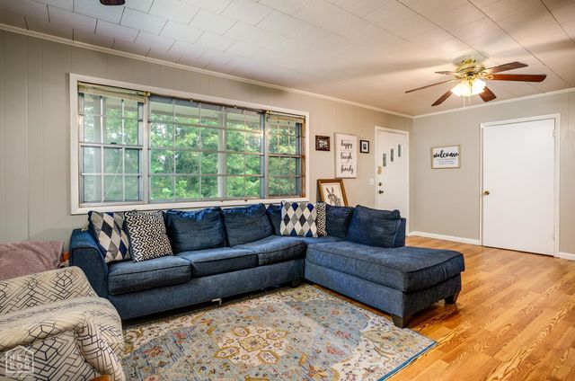 312 N East Street, Harrisburg, AR 72432