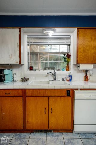 312 N East Street, Harrisburg, AR 72432