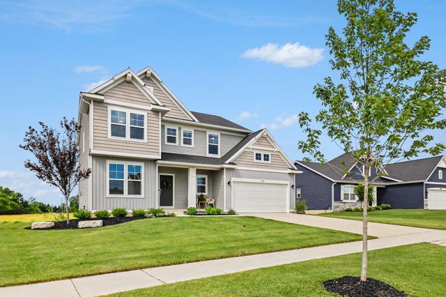 5900 Crossmoor Street SE, Caledonia, MI 49316