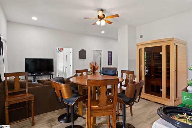 248 Scotts Bluff Drive, Simpsonville, SC 29681
