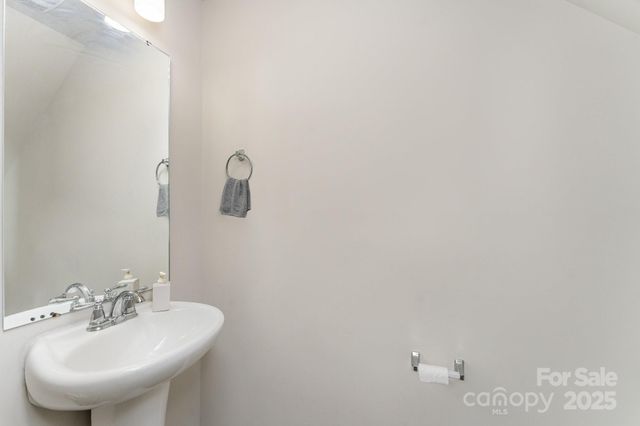 4037 Stoneygreen Lane 63, Charlotte, NC 28215