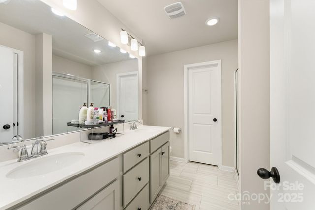4037 Stoneygreen Lane 63, Charlotte, NC 28215