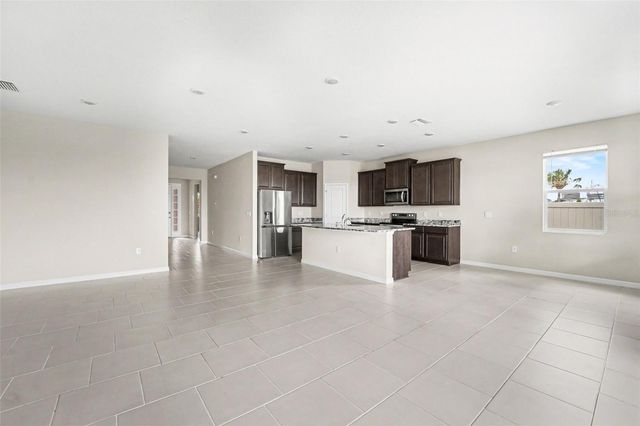 32003 CONCHSHELL SAIL STREET, Wesley Chapel, FL 33545