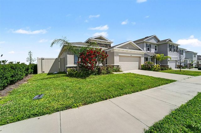 32003 CONCHSHELL SAIL STREET, Wesley Chapel, FL 33545