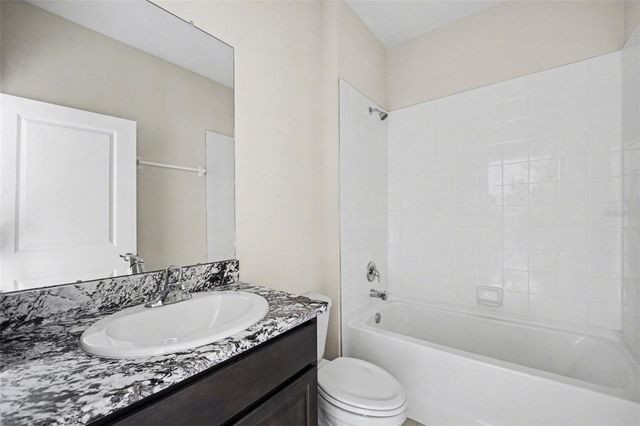 32003 CONCHSHELL SAIL STREET, Wesley Chapel, FL 33545