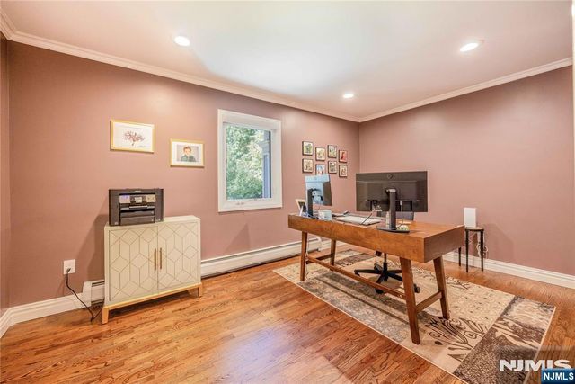 34 Carlough Road, Upper Saddle River, NJ 07458
