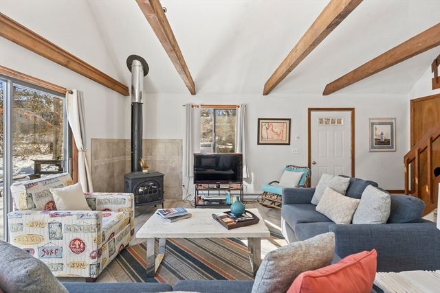 90 Schoolhouse Road 14, Edgartown, MA 02539