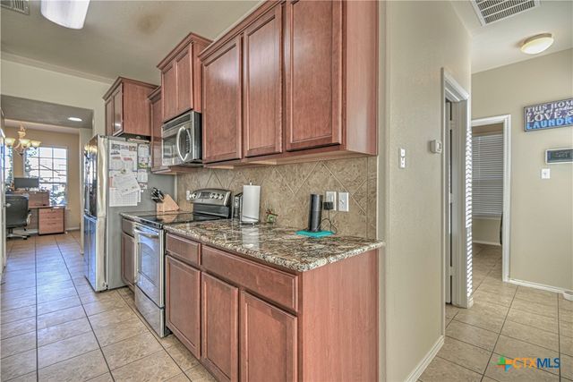 6108 Sue Anne Drive, Killeen, TX 76542