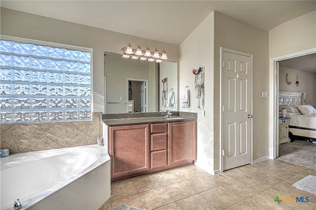 6108 Sue Anne Drive, Killeen, TX 76542