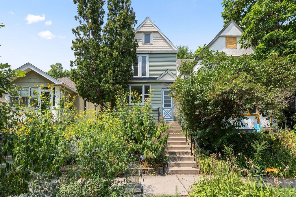 3522 14th Avenue S, Minneapolis, MN 55407