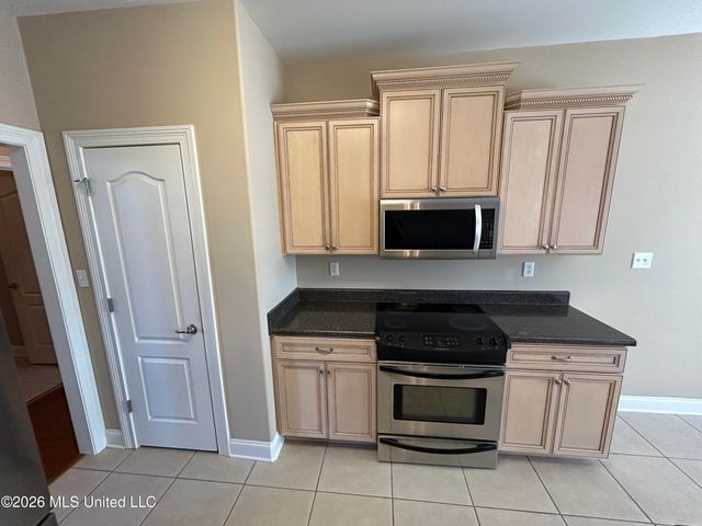 3167 Roseleigh Drive, Southaven, MS 38672