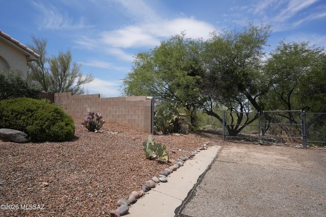 3081 W Corte Madelena, Tucson, AZ 85741