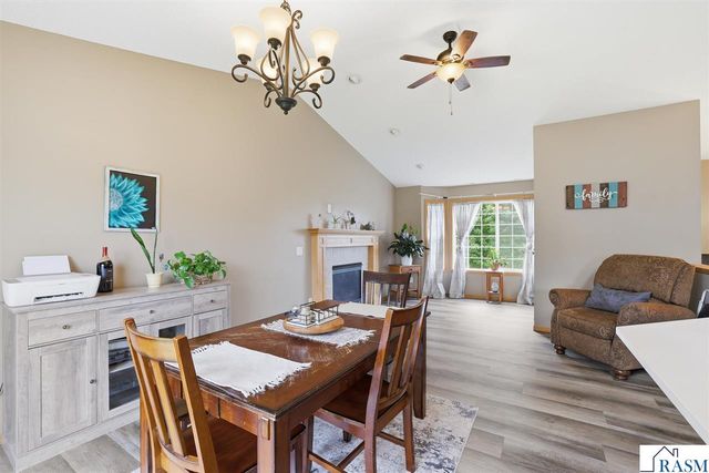 961 Ivy Hills Road, Belle Plaine, MN 56011