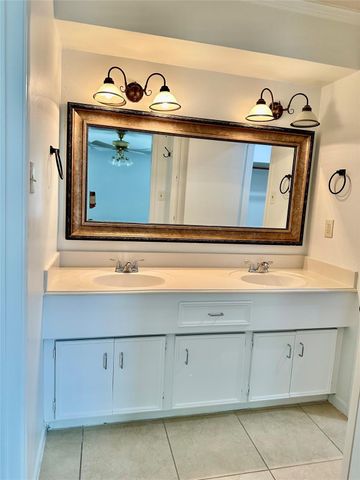 10902 Olympia Drive, Houston, TX 77042