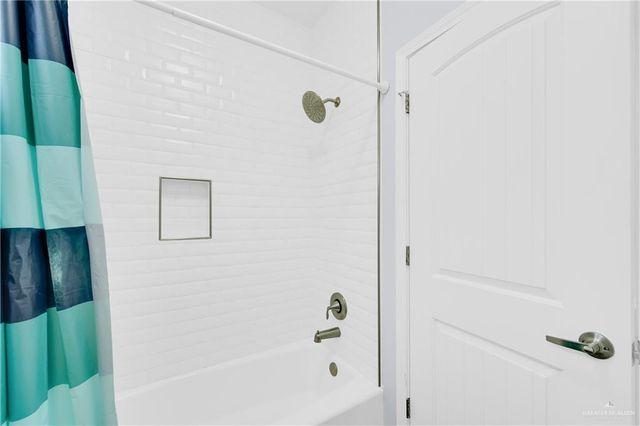 2301 Mcleod Avenue, Edinburg, TX 78539