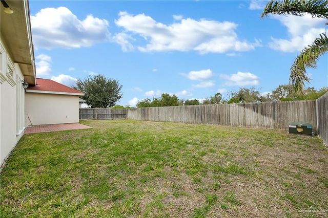 2301 Mcleod Avenue, Edinburg, TX 78539