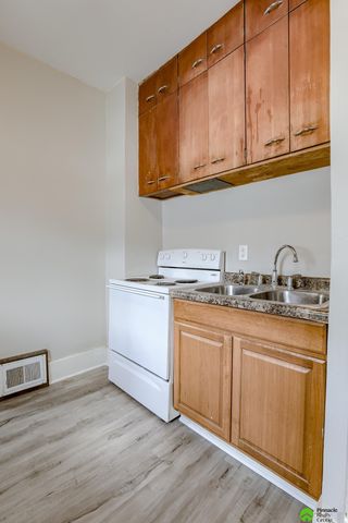 1126 N 23rd Street, Lincoln, NE 68503