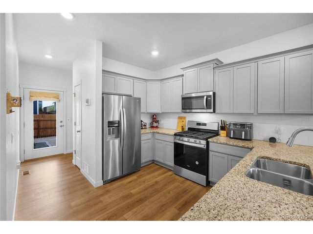 28274 E 8th Pl, Watkins, CO 80137