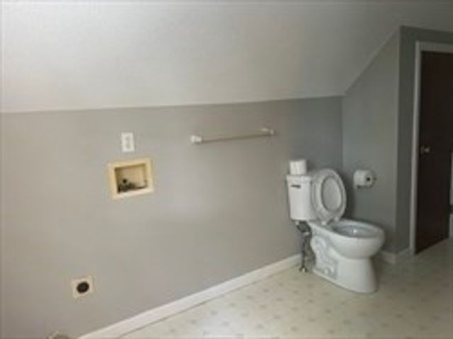 40 Montcalm Street 1, Chicopee, MA 01020