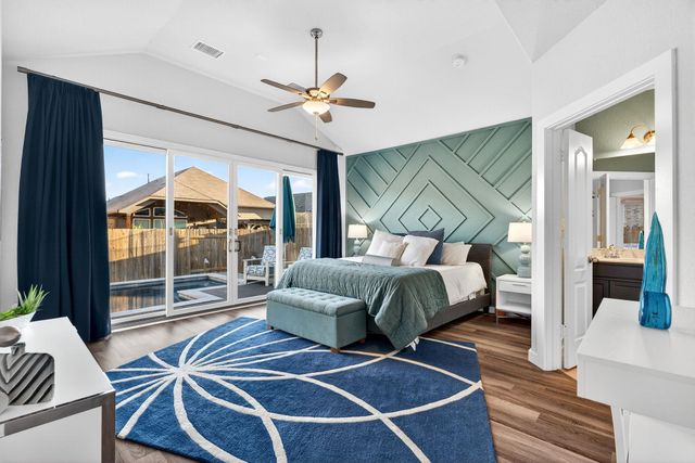 157 Firethorn DR, Buda, TX 78610