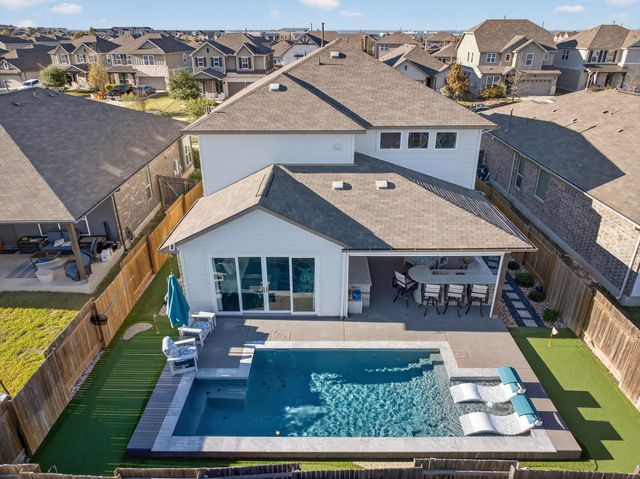 157 Firethorn DR, Buda, TX 78610