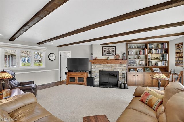 19825 Deer Run Lane, Strongsville, OH 44149