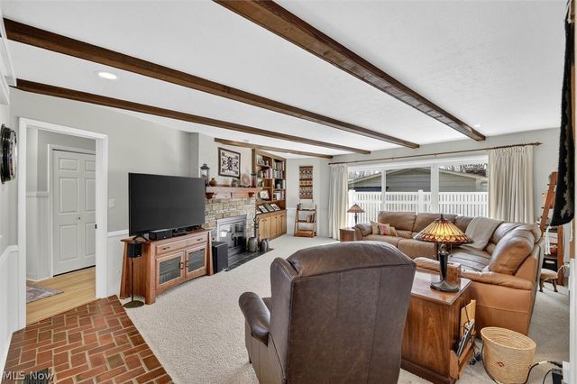 19825 Deer Run Lane, Strongsville, OH 44149