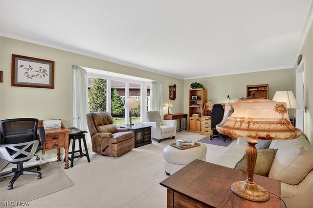 19825 Deer Run Lane, Strongsville, OH 44149