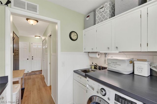 19825 Deer Run Lane, Strongsville, OH 44149