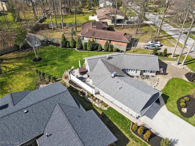 19825 Deer Run Lane, Strongsville, OH 44149