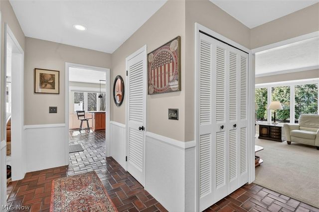 19825 Deer Run Lane, Strongsville, OH 44149